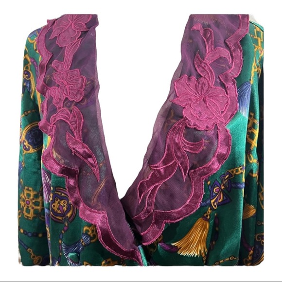 VICTORIAS SECRET🎄VTG Satiny PJ SET in teal & purple in a gold tassel print SZ S - Picture 6 of 16